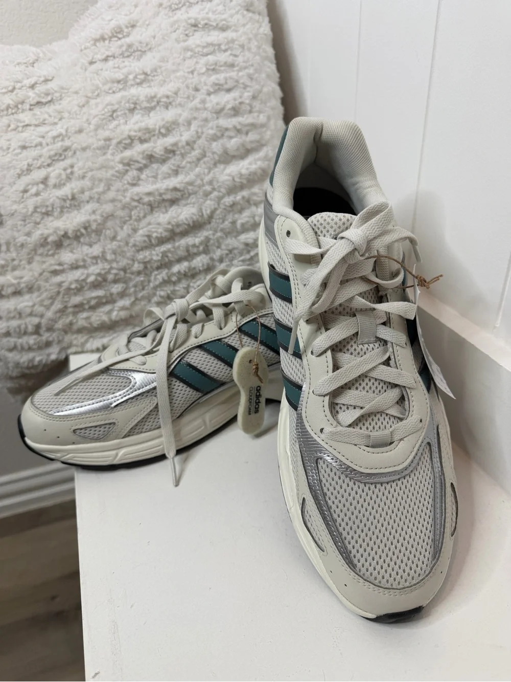 adidas lightweight breathable